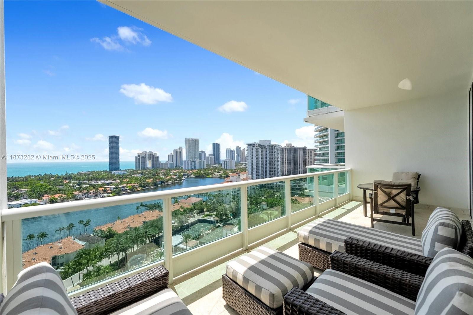 TOWERS OF PORTO VITA-NORT - Residential