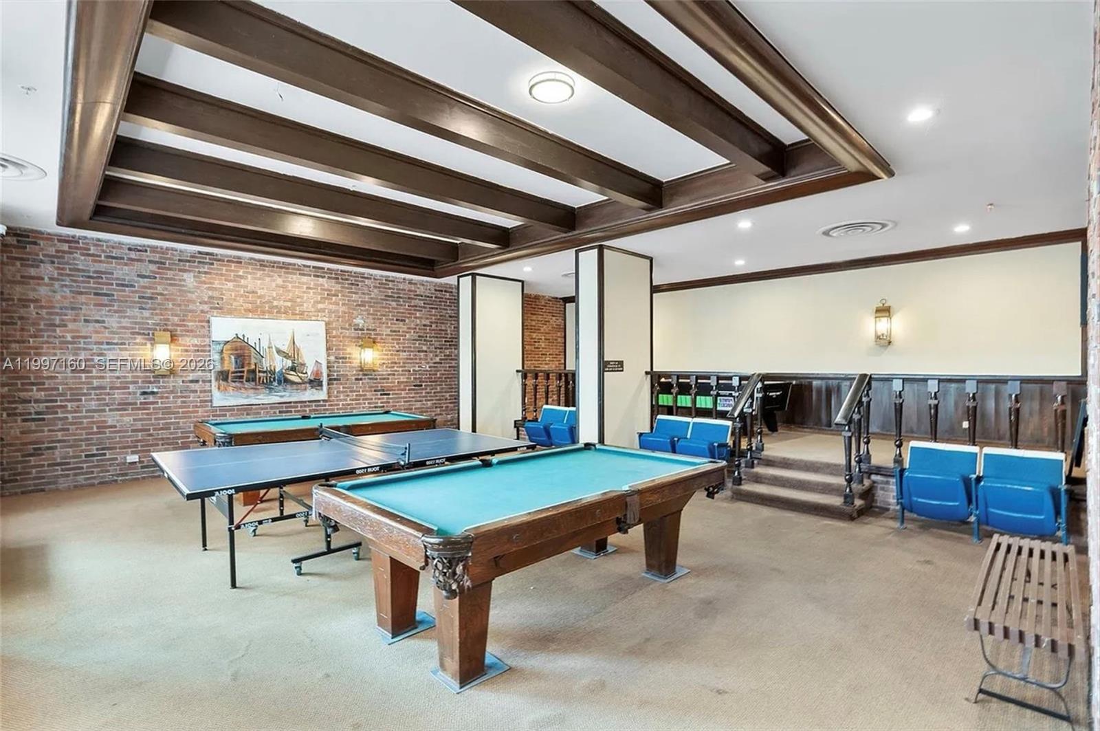 MAISON GRANDE CONDO - Residential