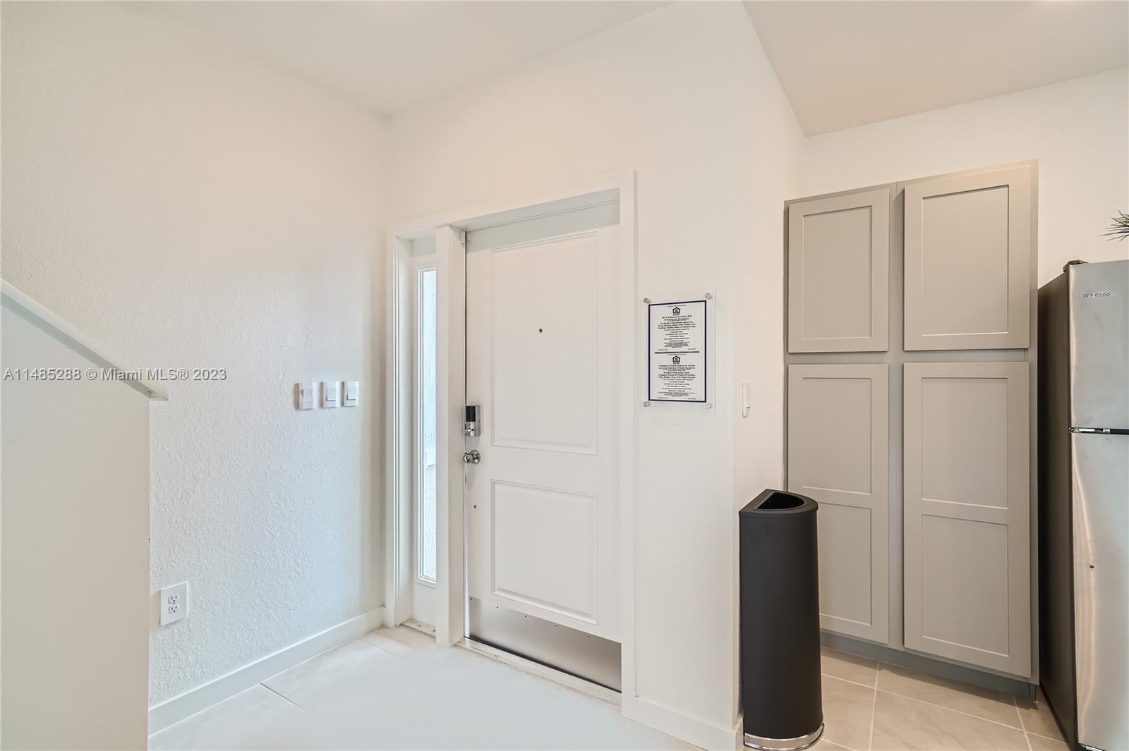Palm Cay - Residential