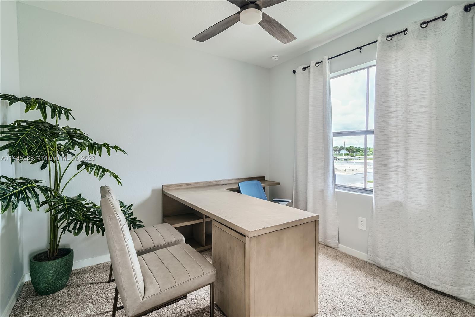 Palm Cay - Residential