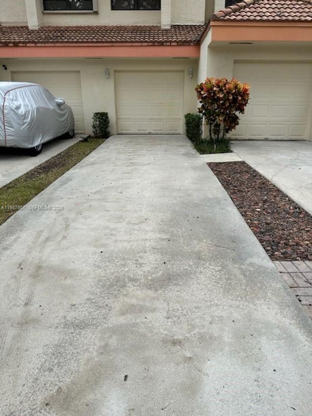 Photo of 3309 Water Oak Dr #1304, Hollywood, FL 33021 (MLS # A11987957)