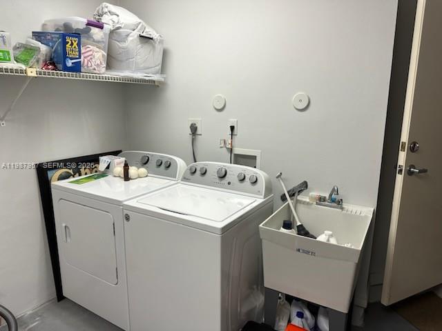 EMERALD OAKS 13 CONDO - Residential