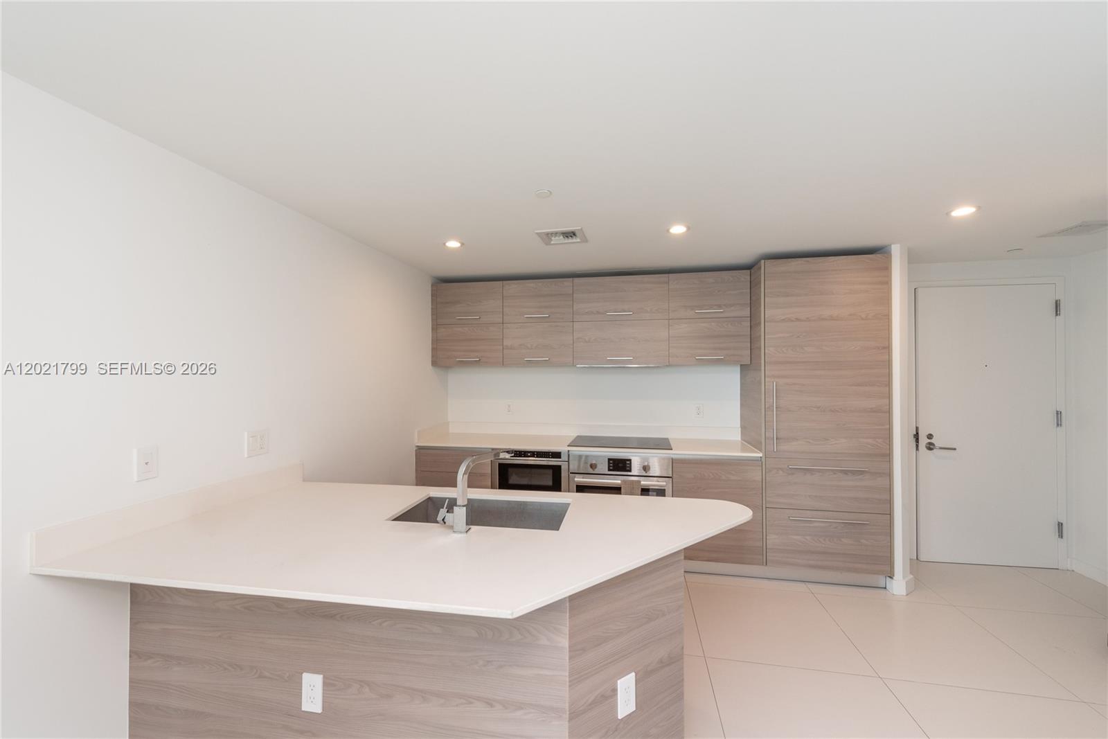 1300 S MIAMI AVENUE CONDO - Residential