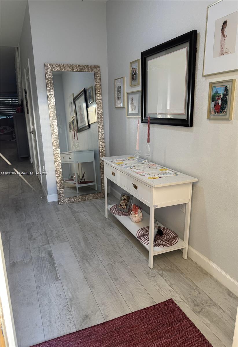 S ALLAPATTAH GARDENS - Residential