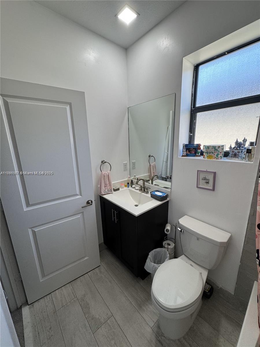 S ALLAPATTAH GARDENS - Residential