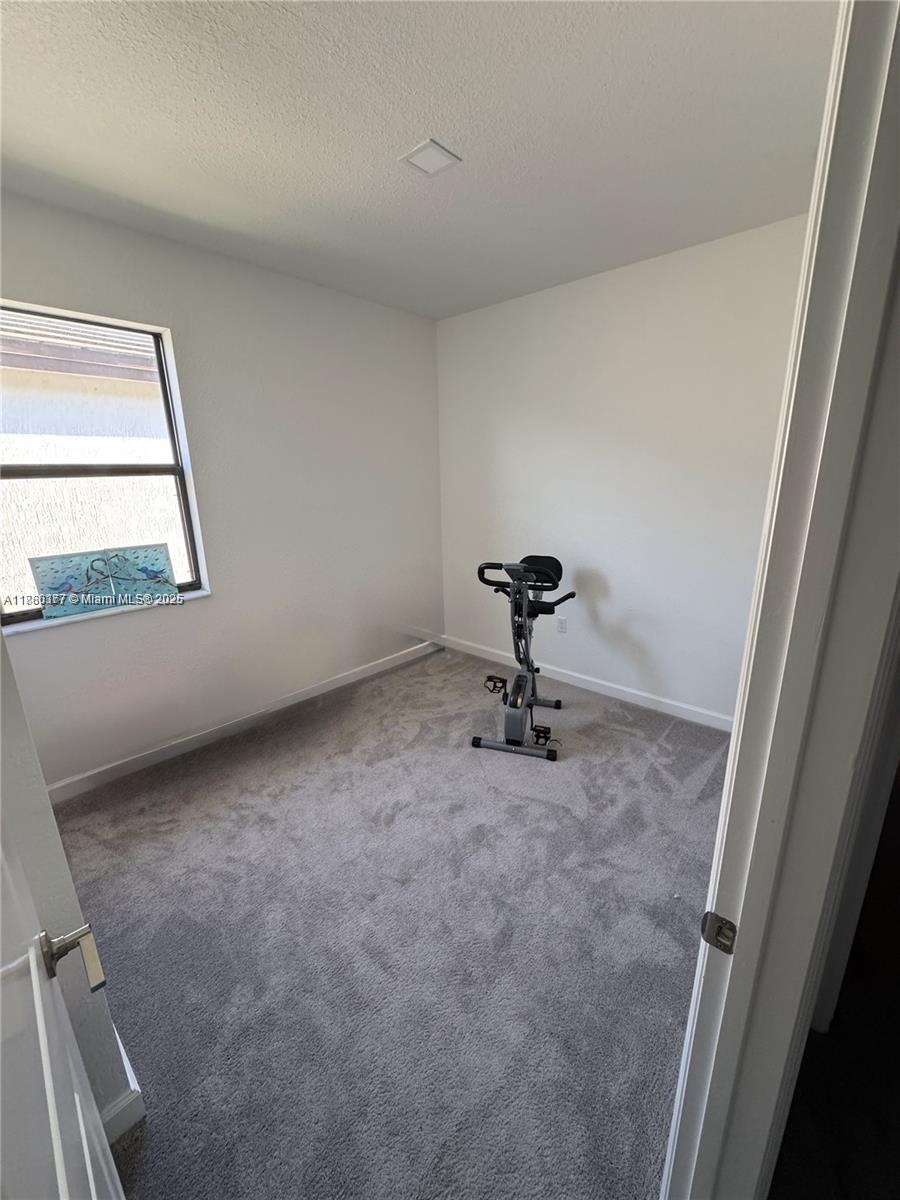 S ALLAPATTAH GARDENS - Residential