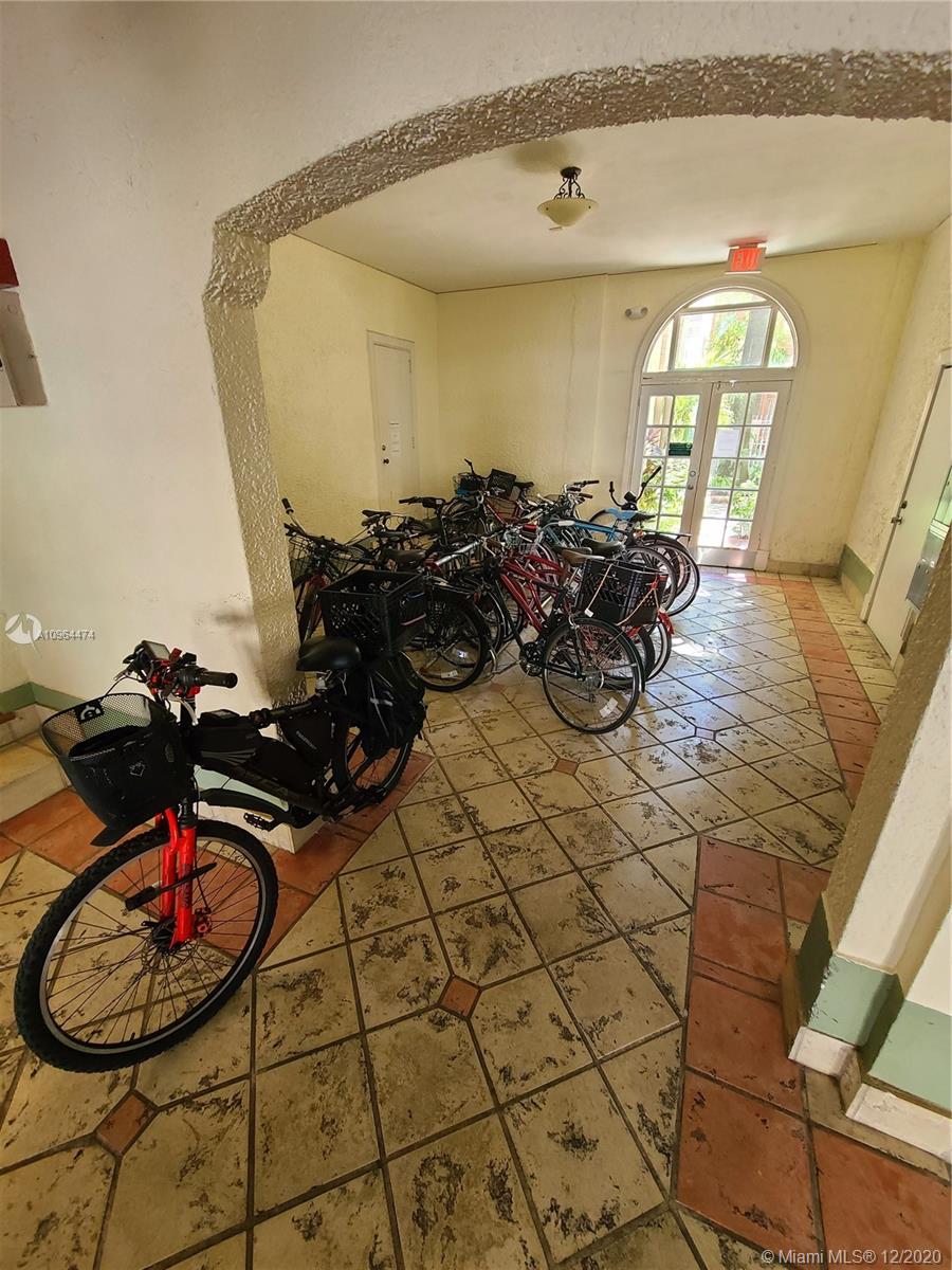 THE ESPLANADE BEACH CONDO - Residential Lease