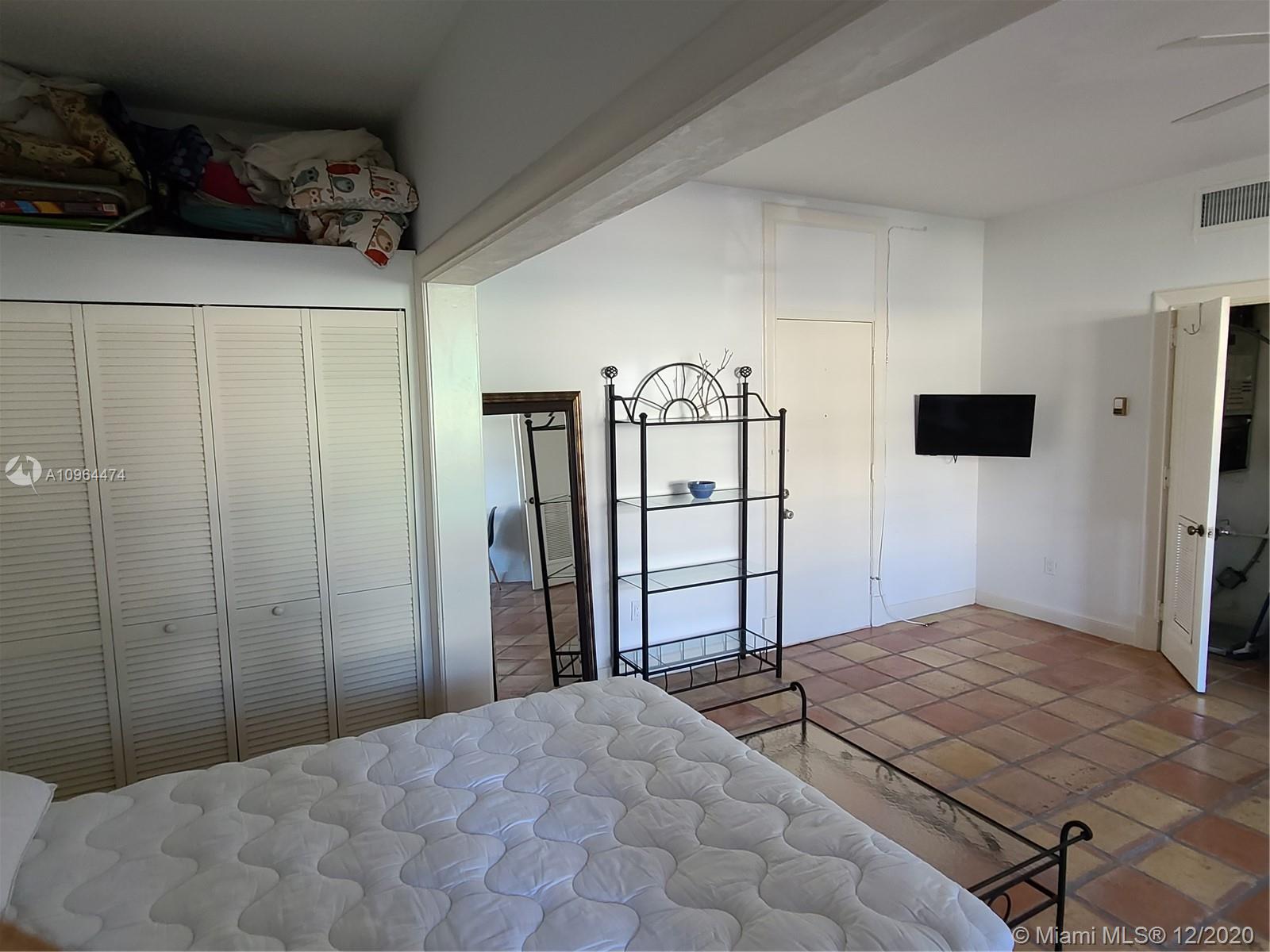 THE ESPLANADE BEACH CONDO - Residential Lease