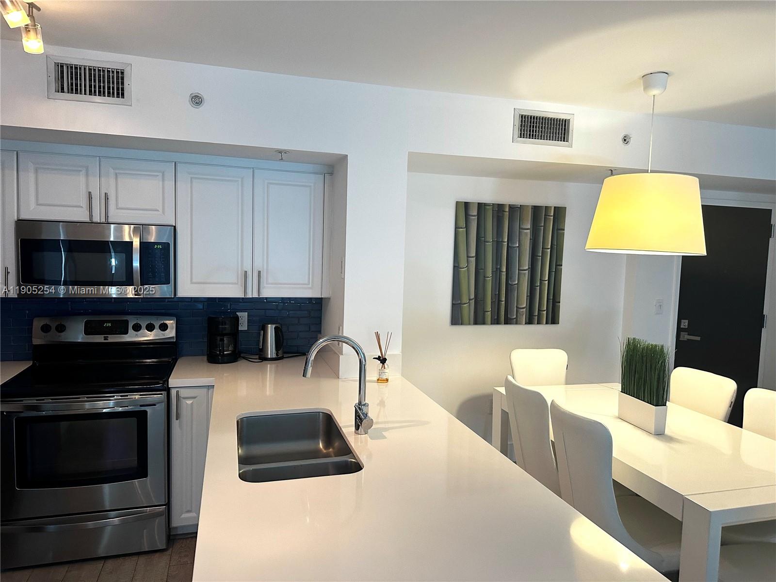 YACHT CLUB AT PORTOFINO C - Residential Lease