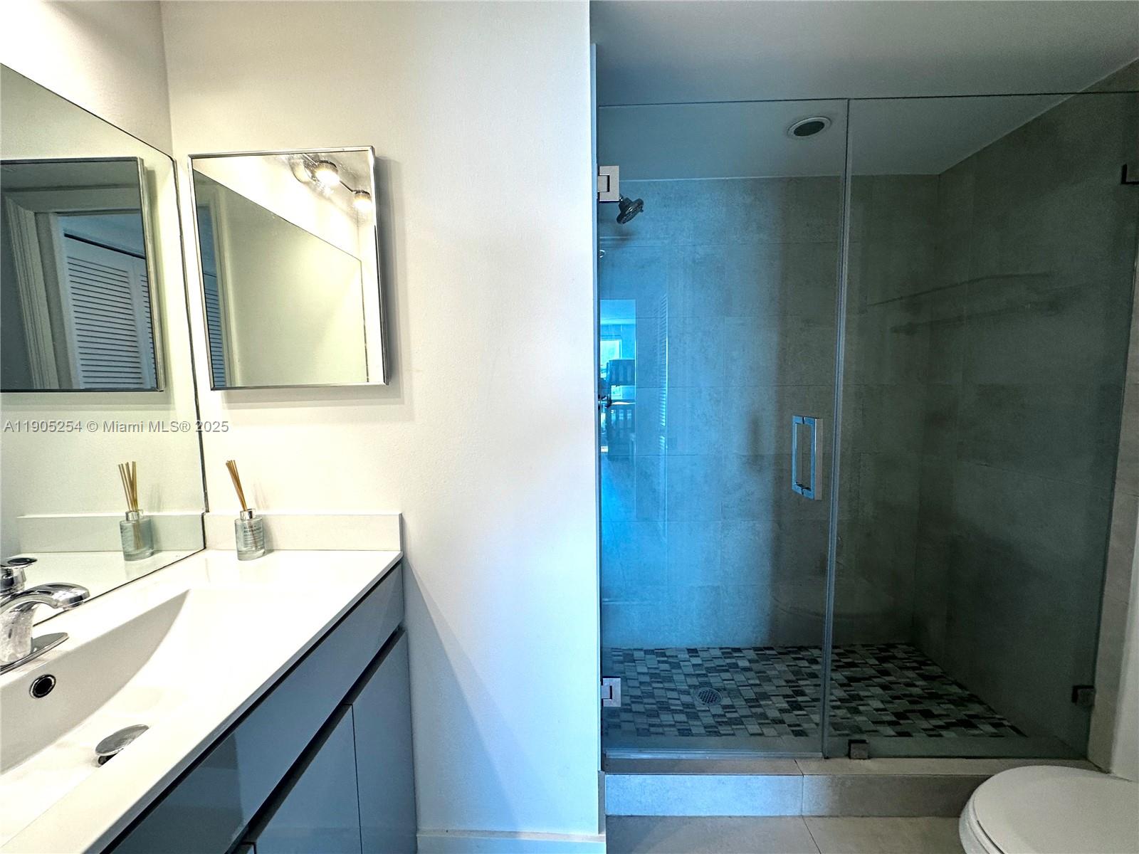 YACHT CLUB AT PORTOFINO C - Residential Lease