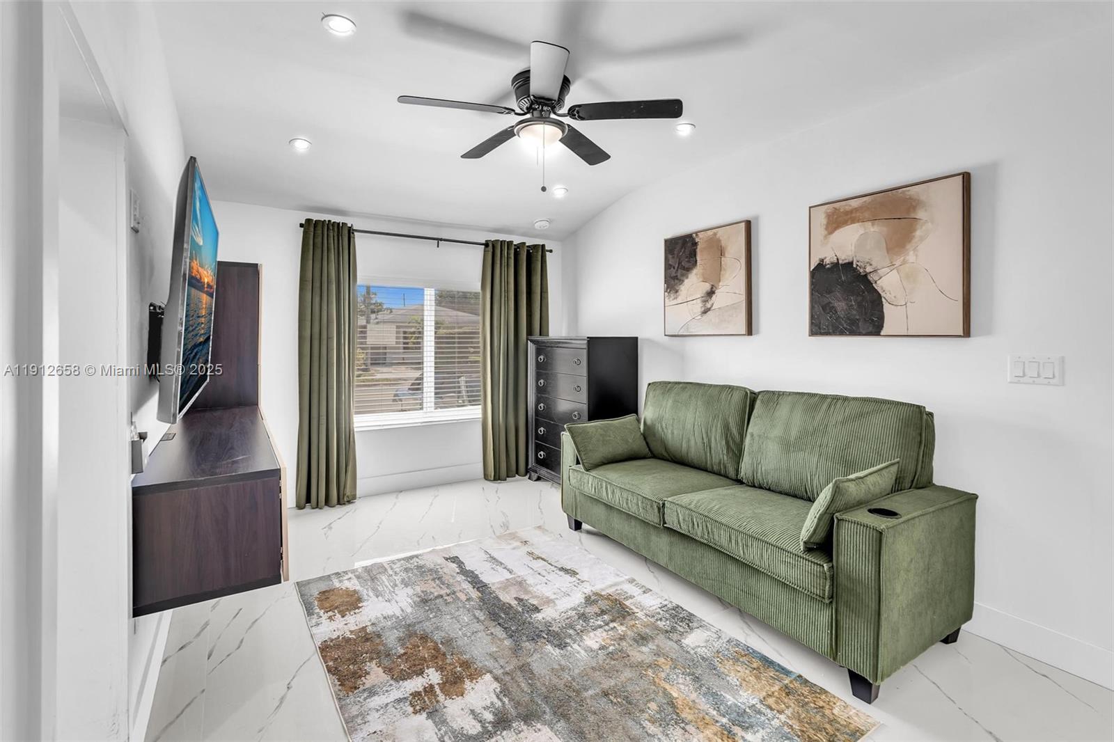 EDEN PARK - Residential