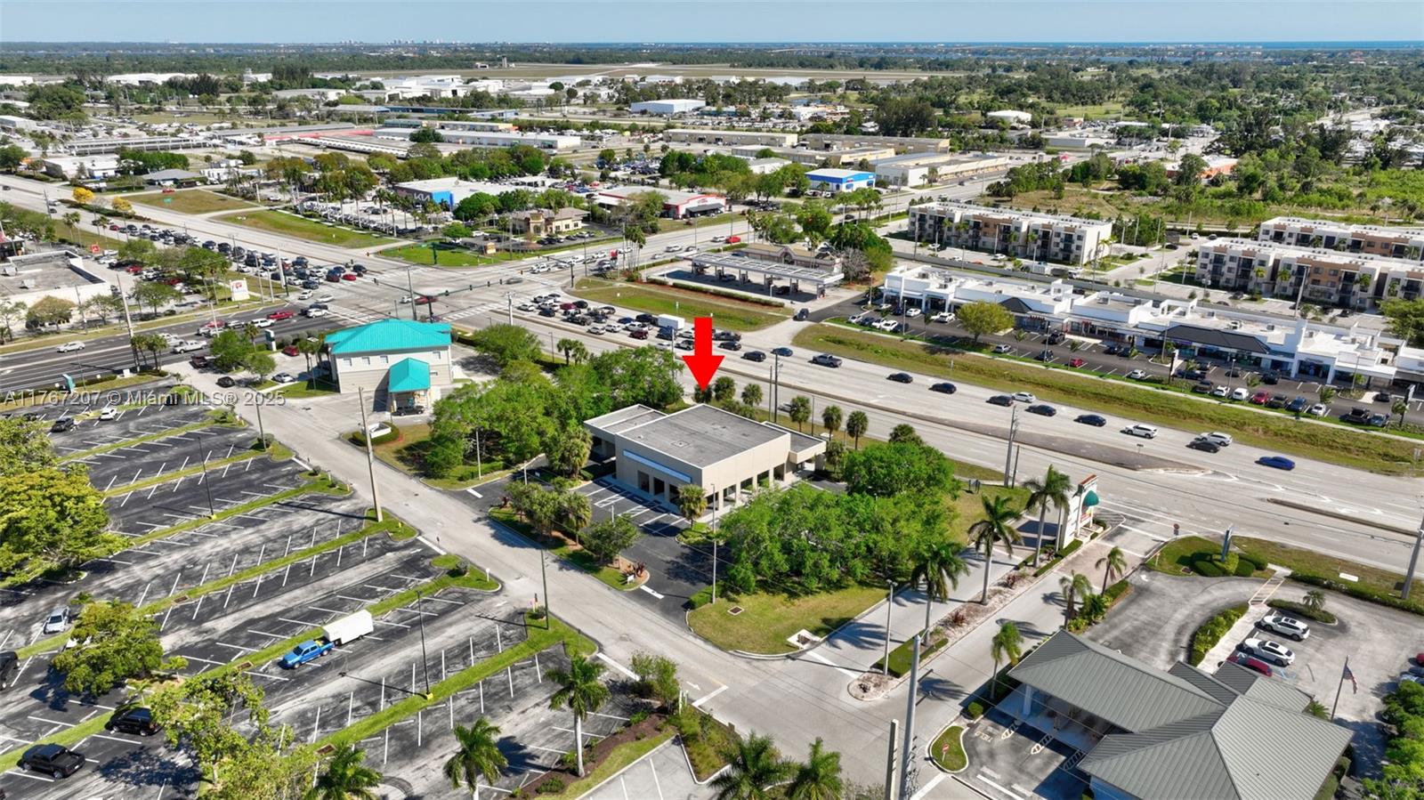For Lease: FREESTANDING COMMERCIAL BUILDING! This is a rare opportunity to lease a former bank space in a high-traffic retail area. Positioned on US-1, this property features excellent visibility, prime signage, and easy access, making it ideal for financial institutions, professional offices, or retail businesses – as well as other business that are approved in B-1 zoning. The space includes existing bank infrastructure, such as a drive-thru, teller stations, and a secure vault, which can be repurposed or reconfigured to suit your business needs. Ample parking, strong surrounding business, and high daily traffic counts make this a strategic location for your next venture. Contact for more information!