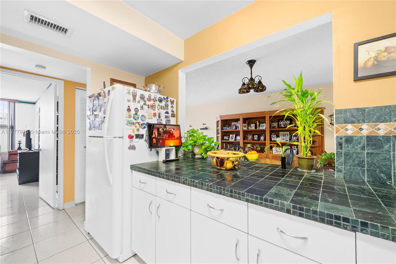 PALM COURT OF MIAMI CONDO - Residential