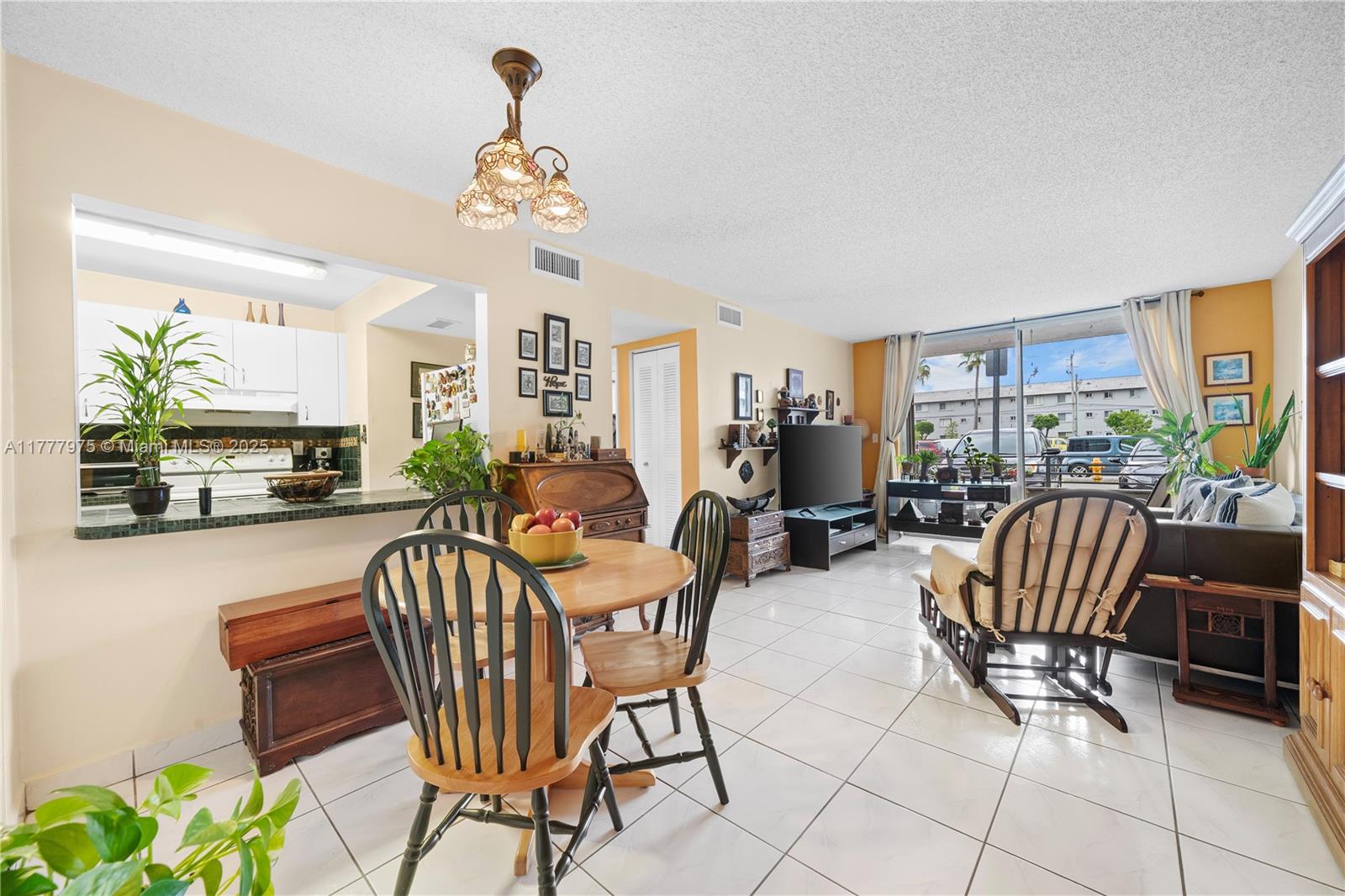 PALM COURT OF MIAMI CONDO - Residential