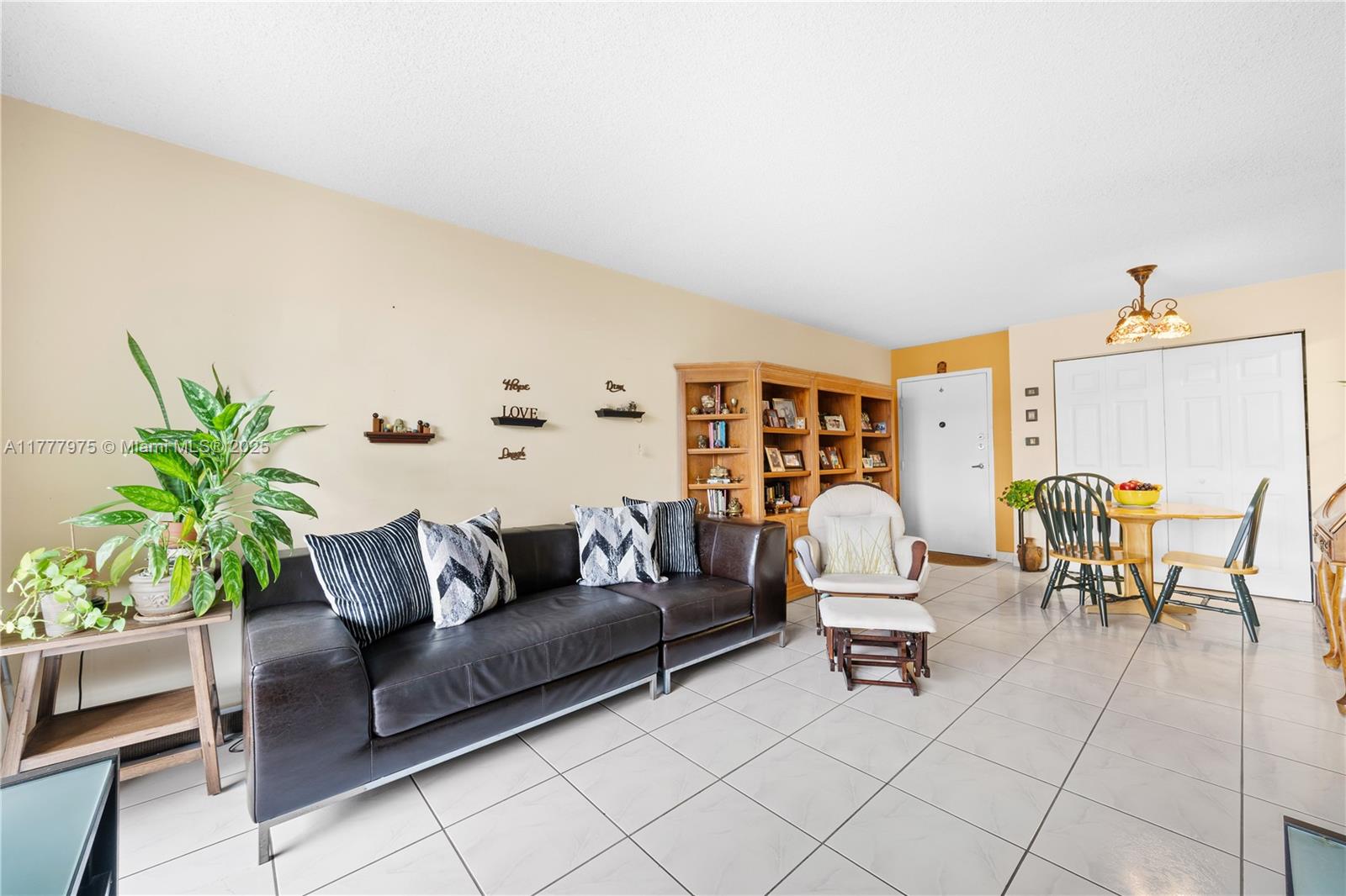 PALM COURT OF MIAMI CONDO - Residential