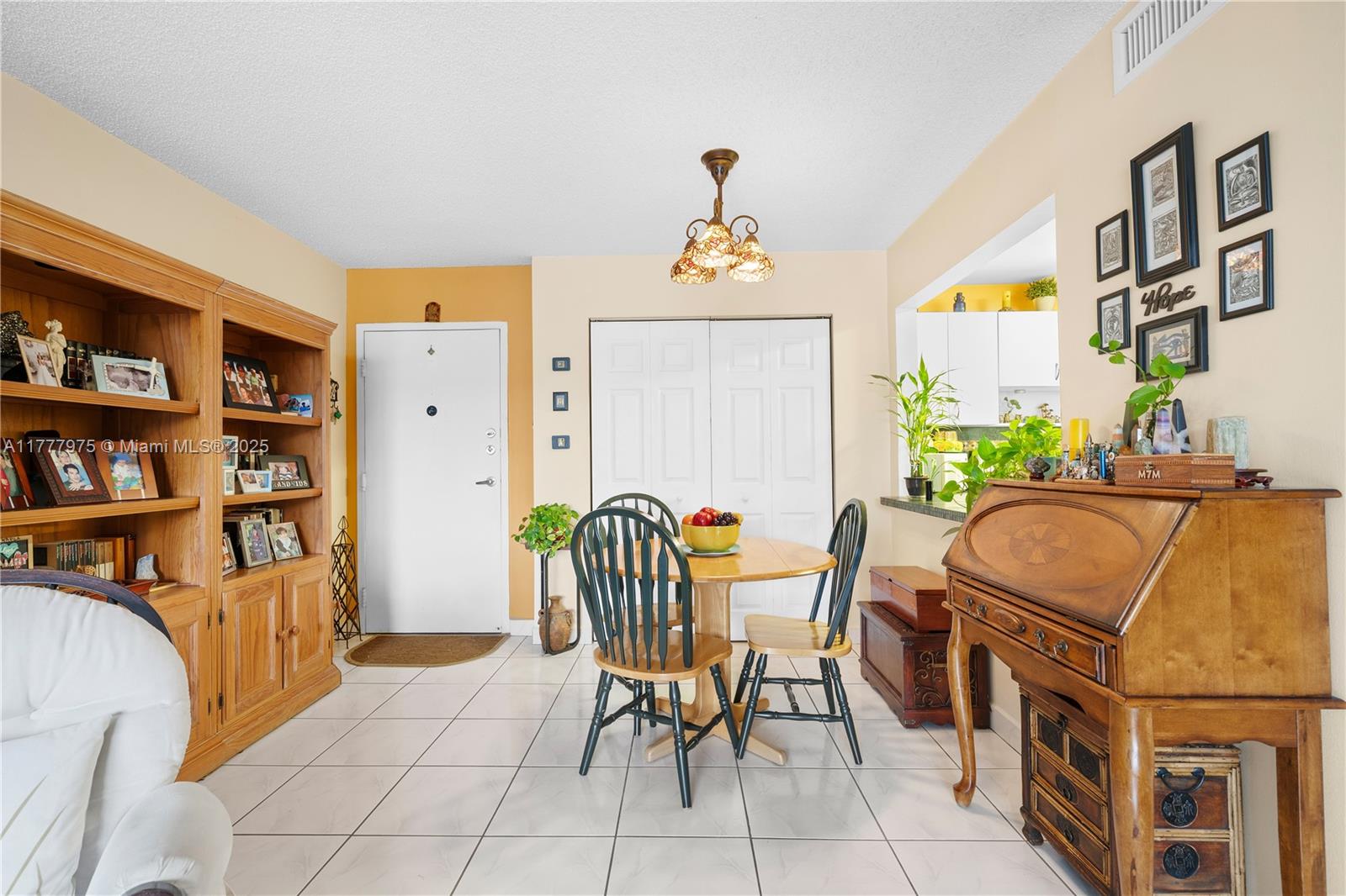 PALM COURT OF MIAMI CONDO - Residential