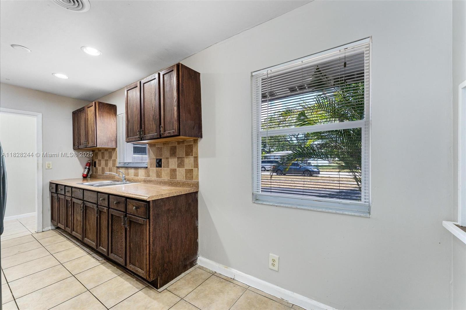 KELSEY CITY - Residential