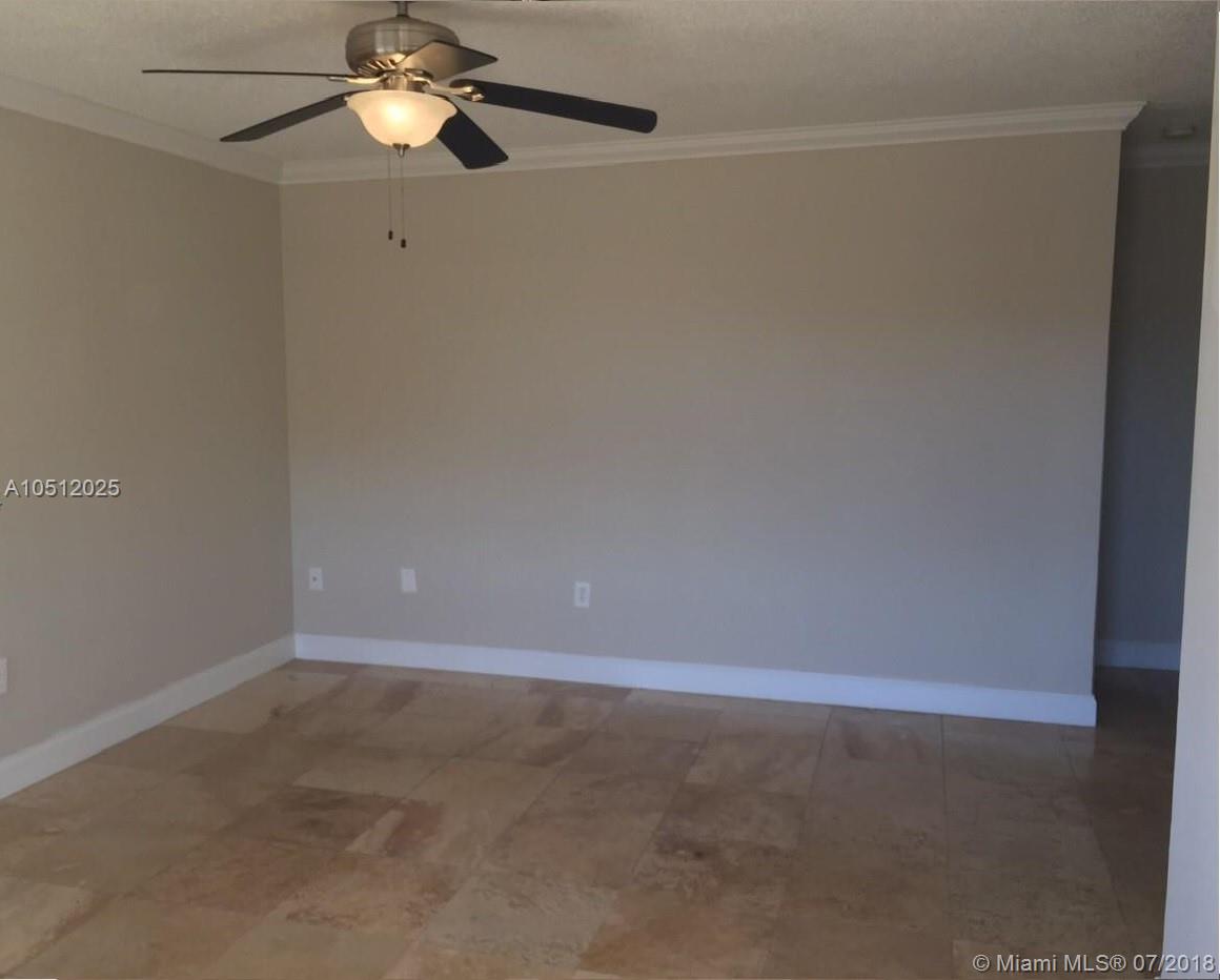 HOLLYWOOD BREEZES CONDO - Residential Lease