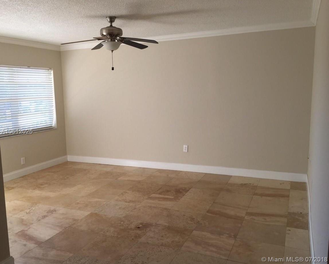 HOLLYWOOD BREEZES CONDO - Residential Lease