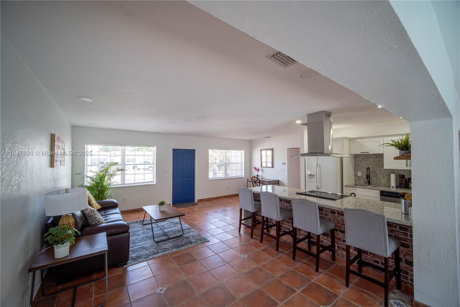 CUTLER RIDGE SEC 3 - Residential