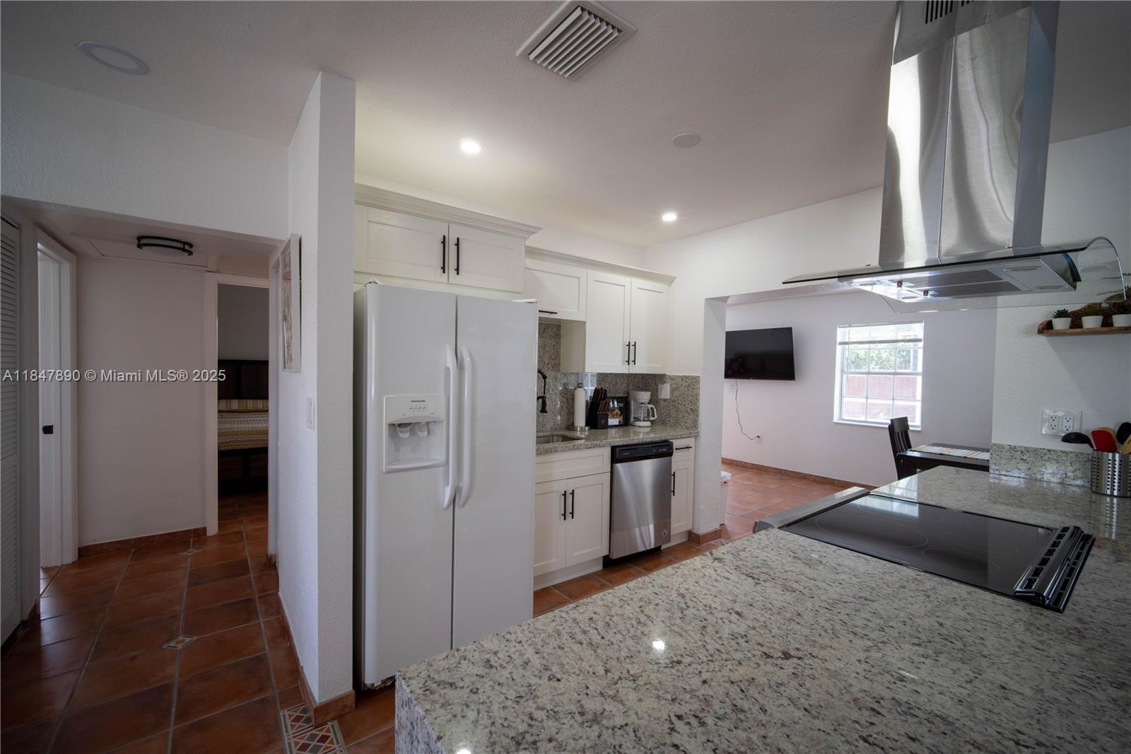 CUTLER RIDGE SEC 3 - Residential