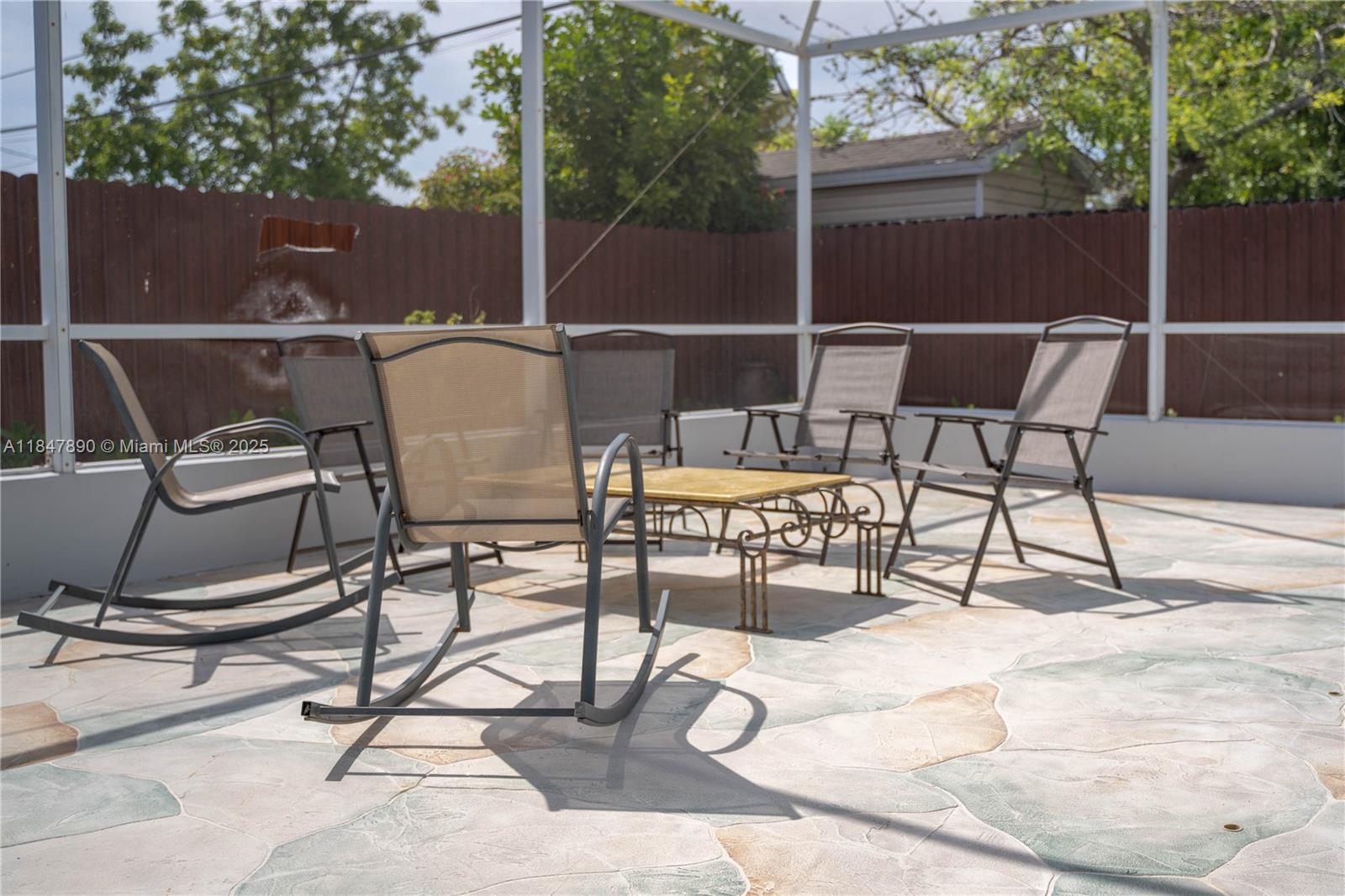 CUTLER RIDGE SEC 3 - Residential