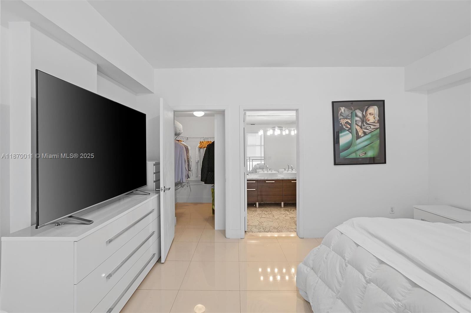 Vizcayne South Condo - Residential