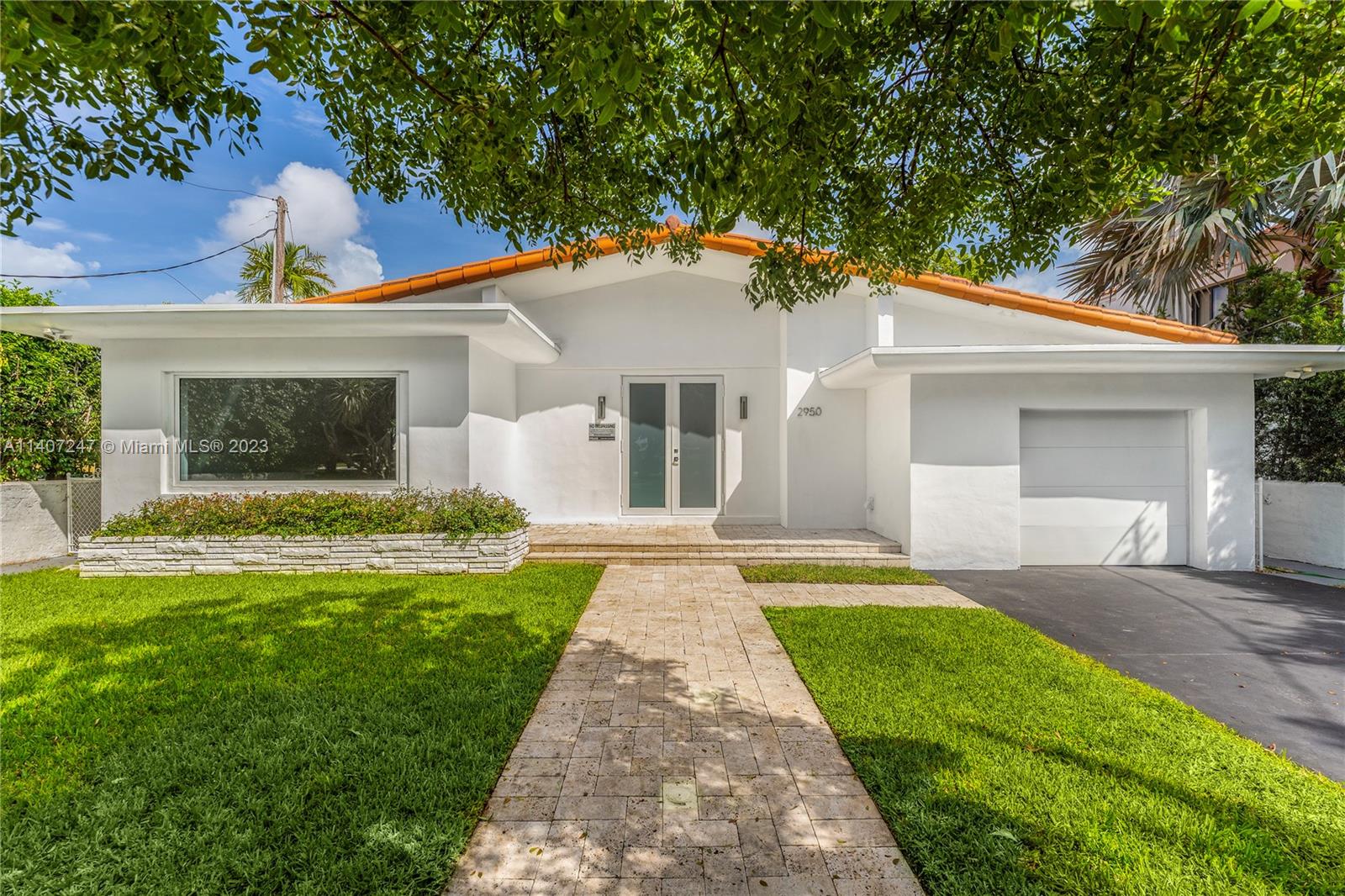 AMD PLAT OF SUNSET LAKE S - Residential