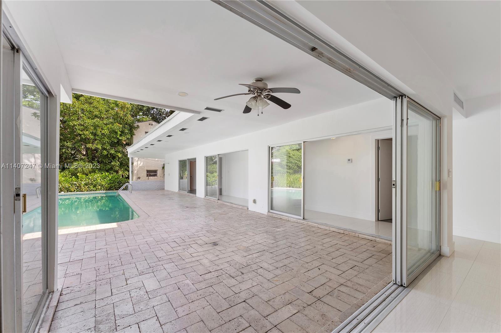 AMD PLAT OF SUNSET LAKE S - Residential