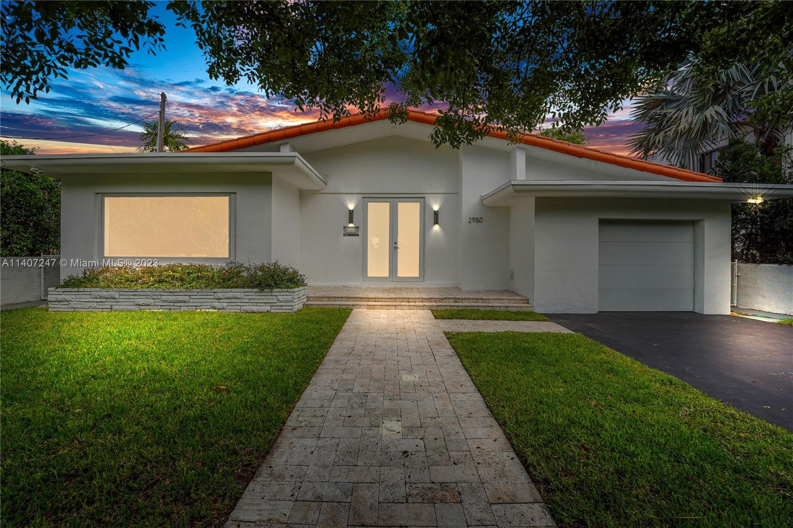 AMD PLAT OF SUNSET LAKE S - Residential