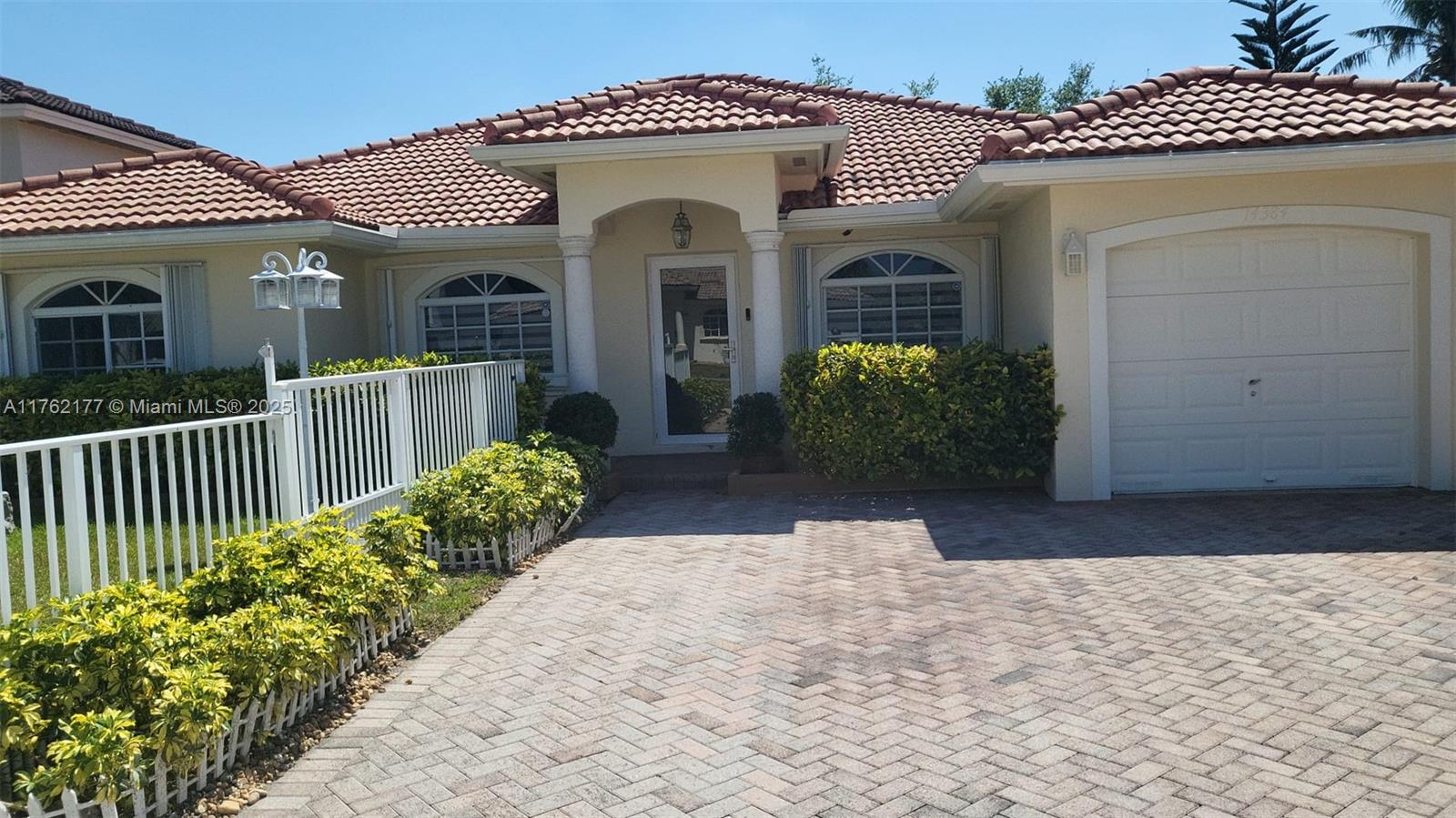 Property for Sale at 14384 Sw 167th Ter, Miami, Broward County, Florida - Bedrooms: 4 
Bathrooms: 3  - $765,000