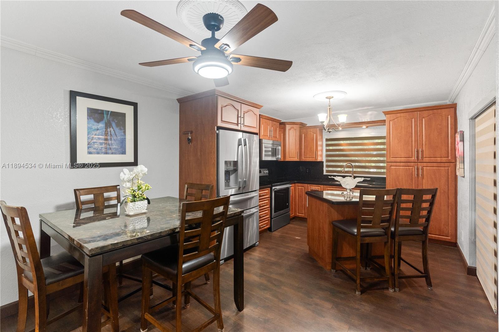 LAGO GRANDE FOUR-A CONDO - Residential