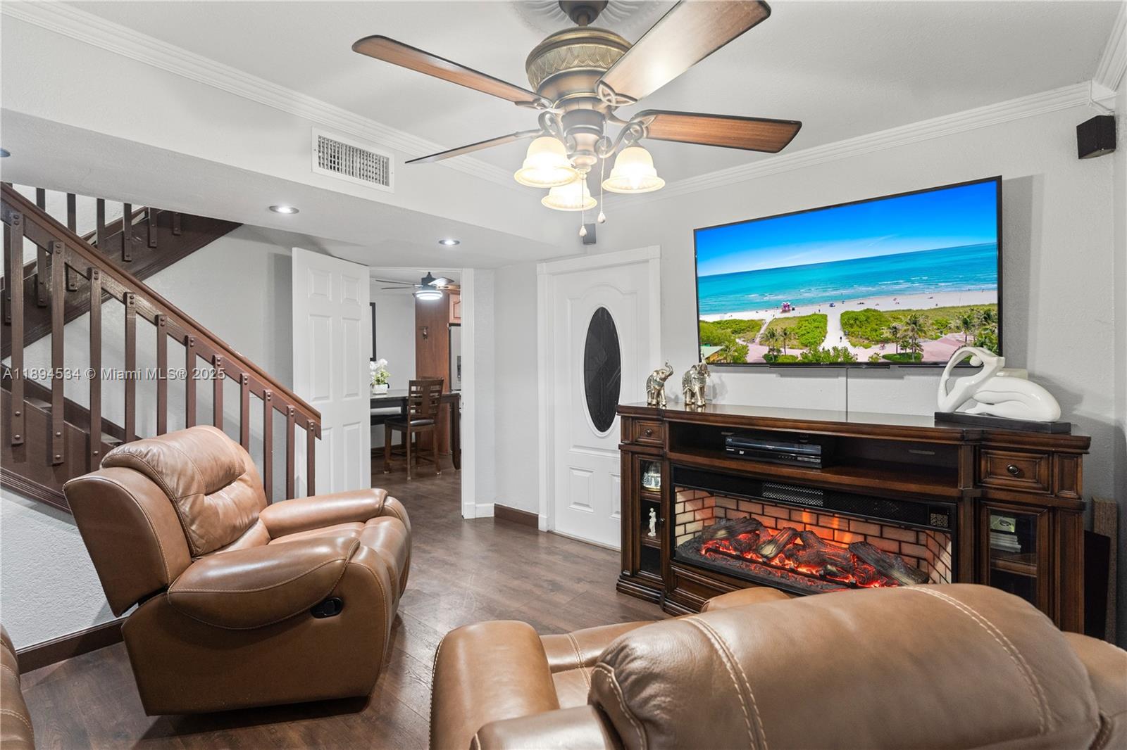 LAGO GRANDE FOUR-A CONDO - Residential