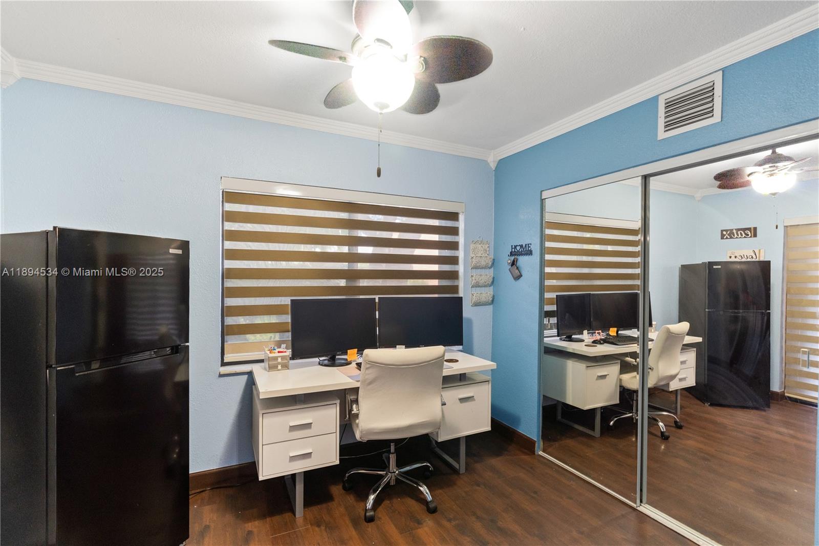 LAGO GRANDE FOUR-A CONDO - Residential