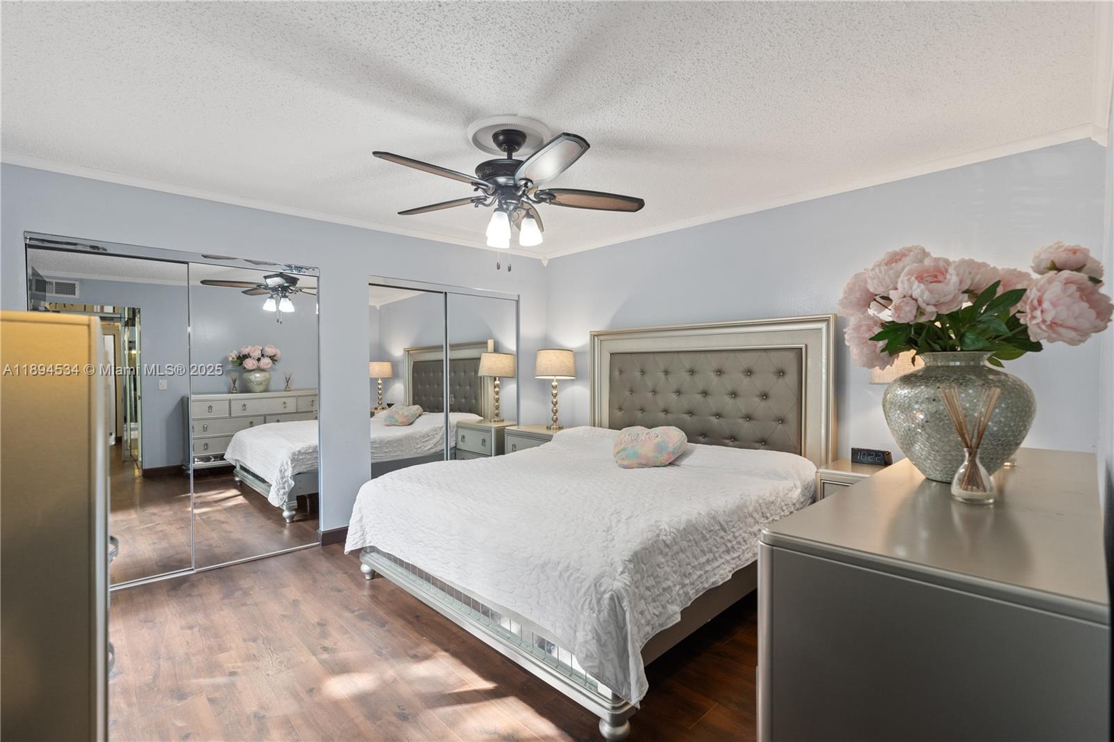 LAGO GRANDE FOUR-A CONDO - Residential