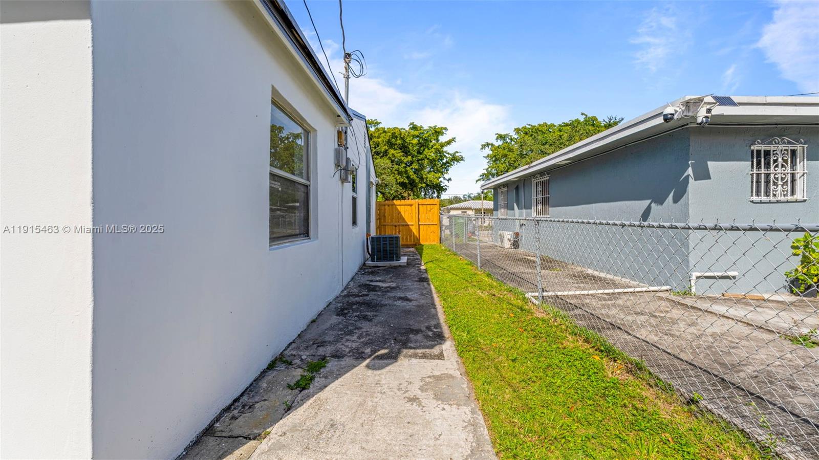 NORTH SHORE HEIGHTS - Residential