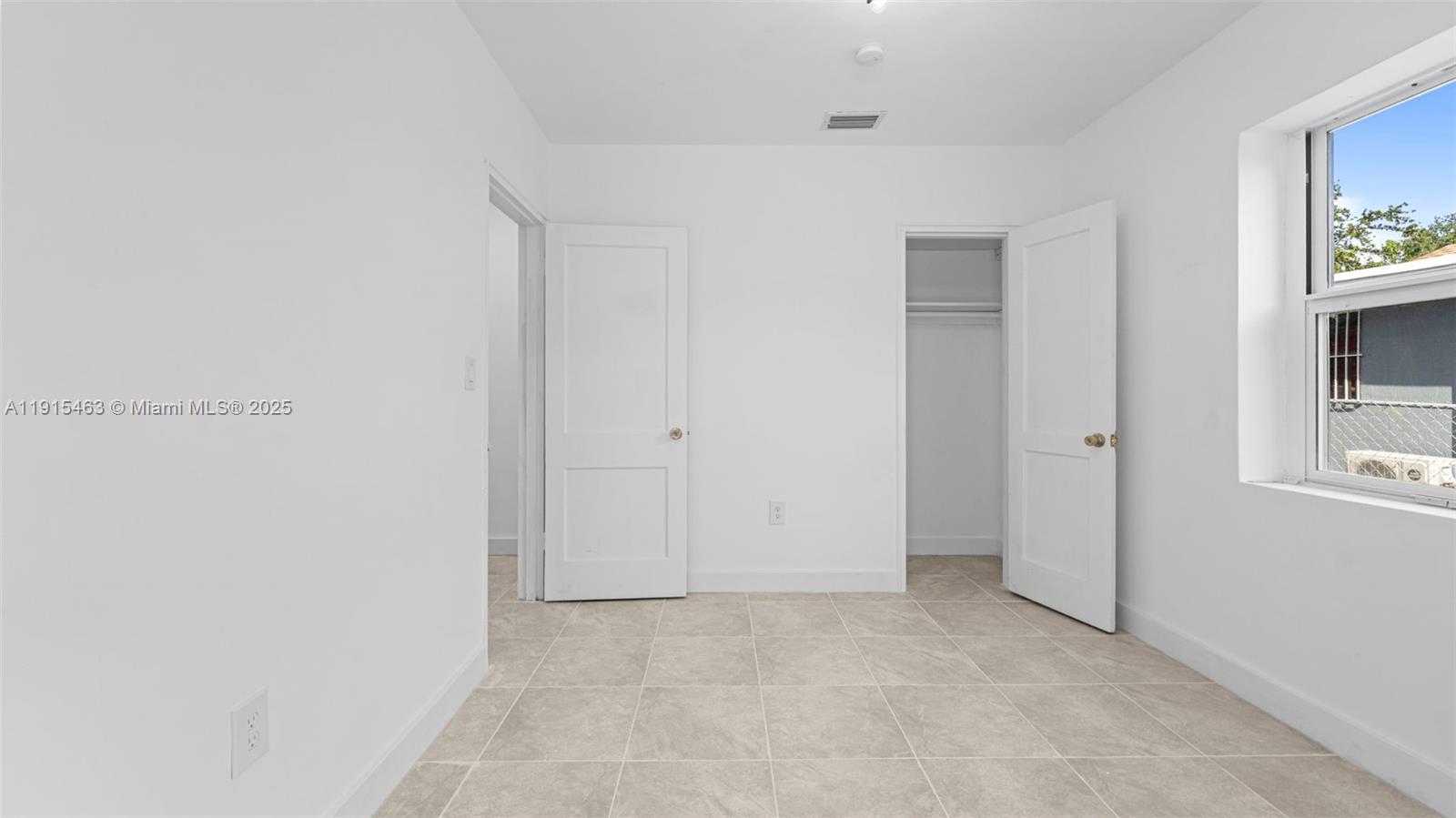 NORTH SHORE HEIGHTS - Residential