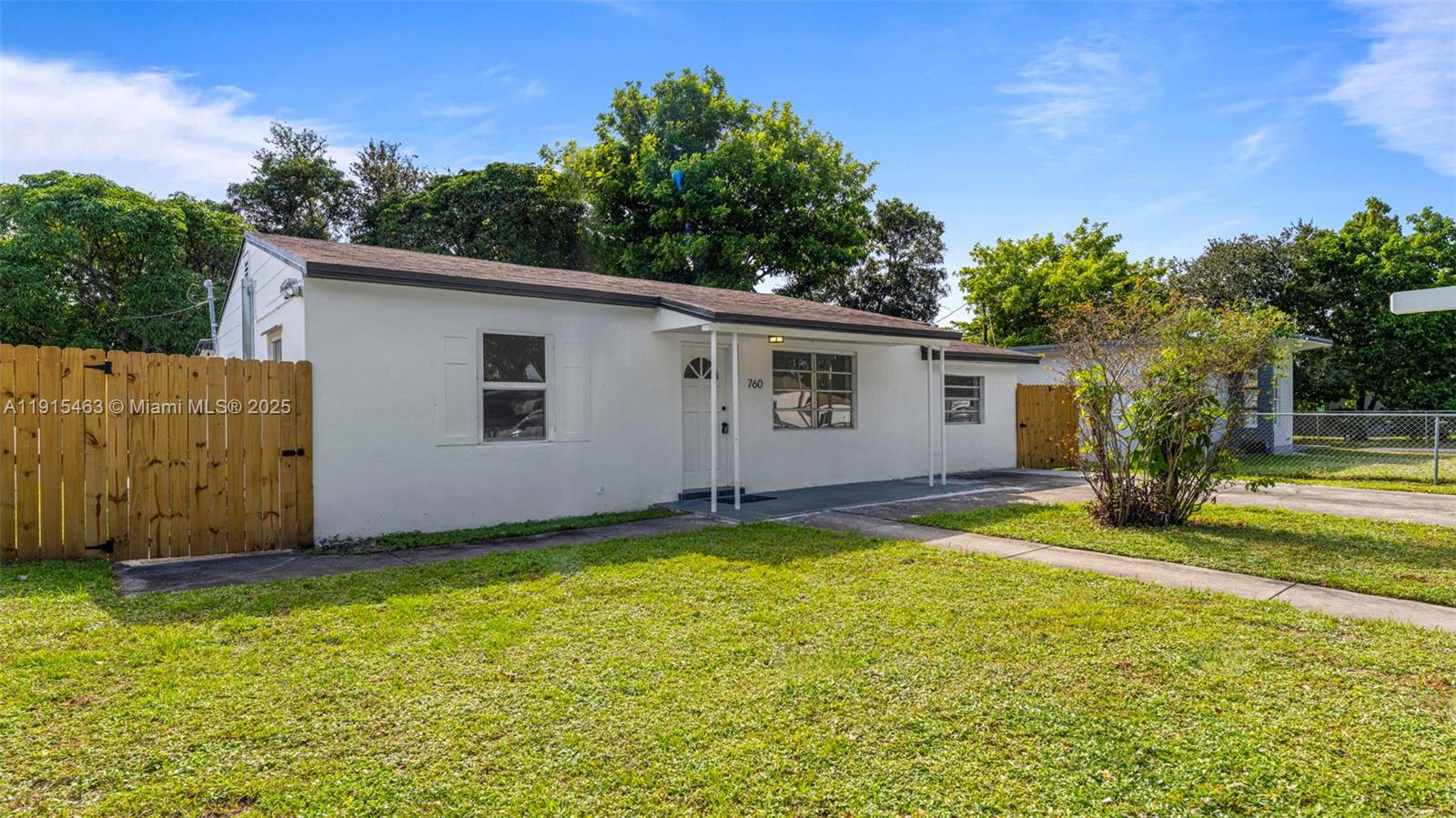 NORTH SHORE HEIGHTS - Residential