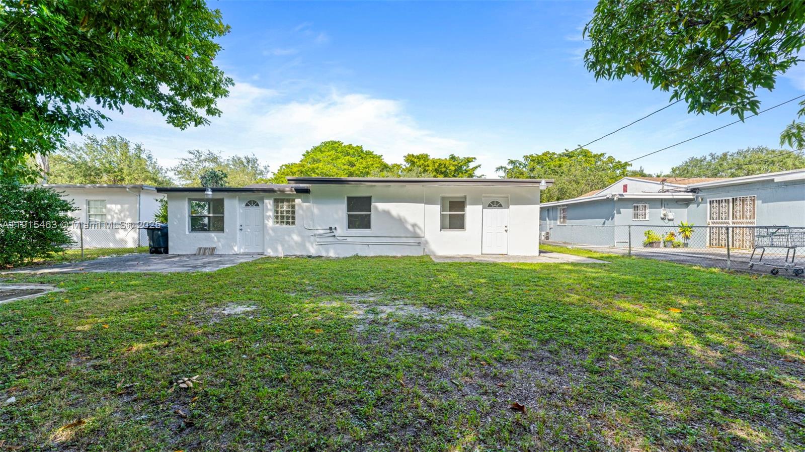 NORTH SHORE HEIGHTS - Residential