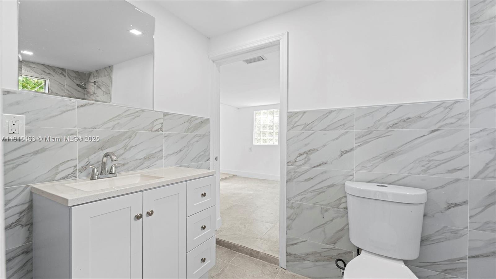 NORTH SHORE HEIGHTS - Residential