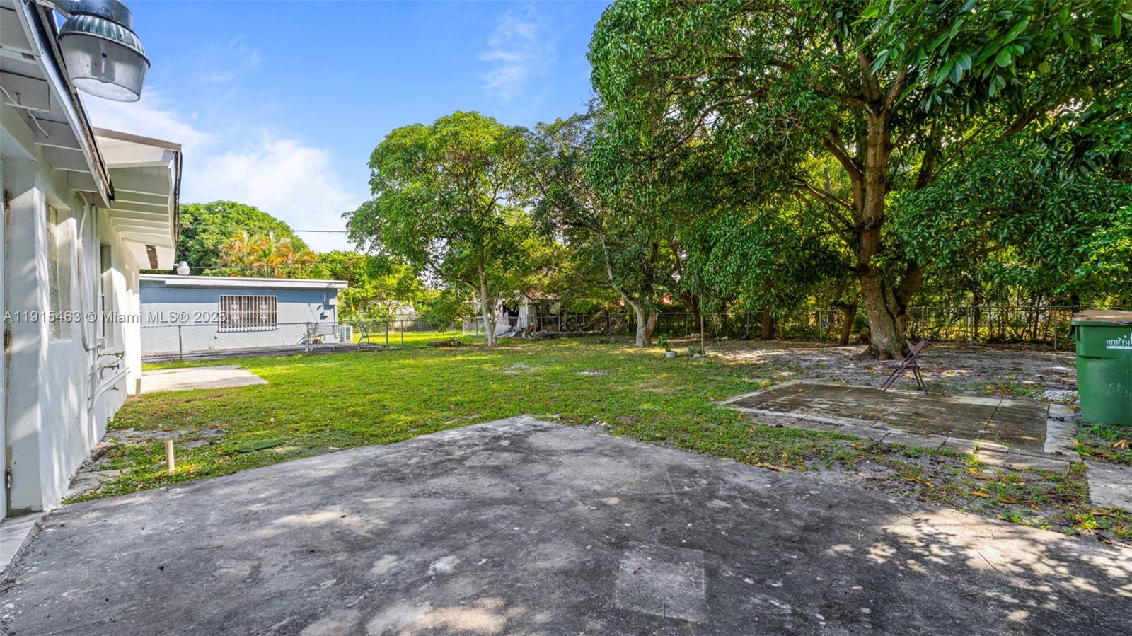 NORTH SHORE HEIGHTS - Residential