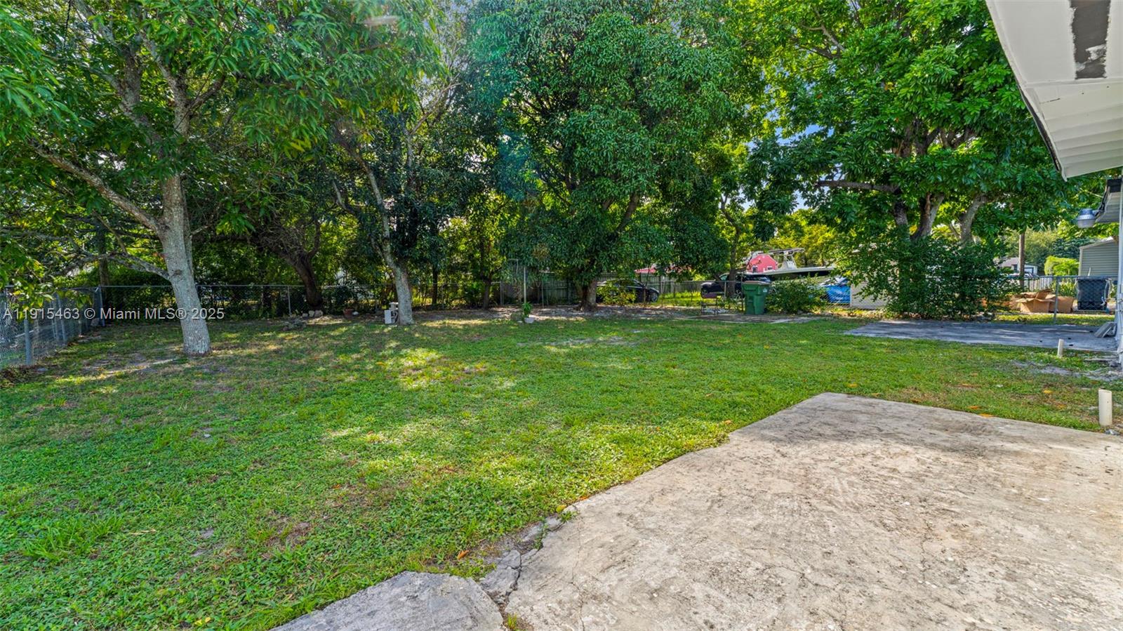 NORTH SHORE HEIGHTS - Residential