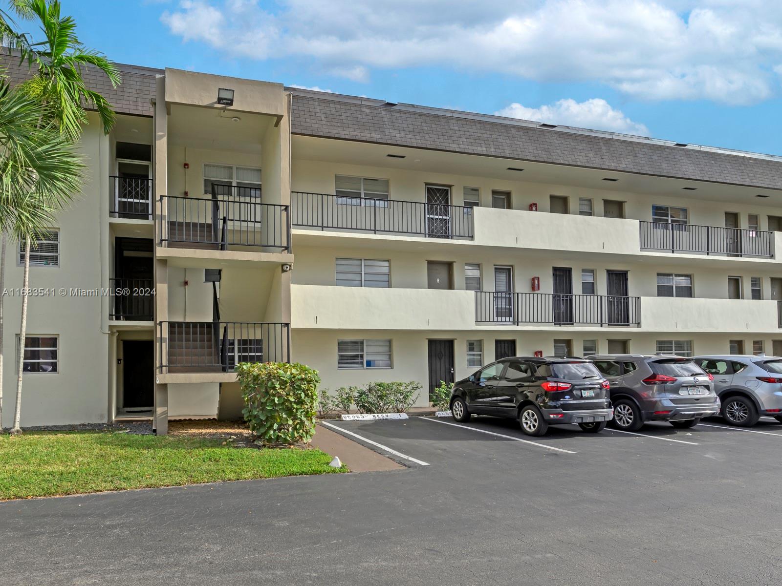 Property for Sale at 1530 Ne 191st St 322, Miami, Broward County, Florida - Bedrooms: 1 
Bathrooms: 2  - $194,995