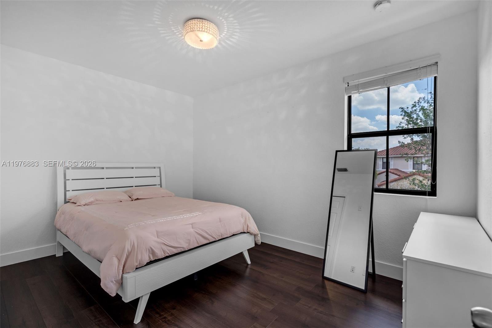 FONTAINEBLEAU WEST NORTH - Residential