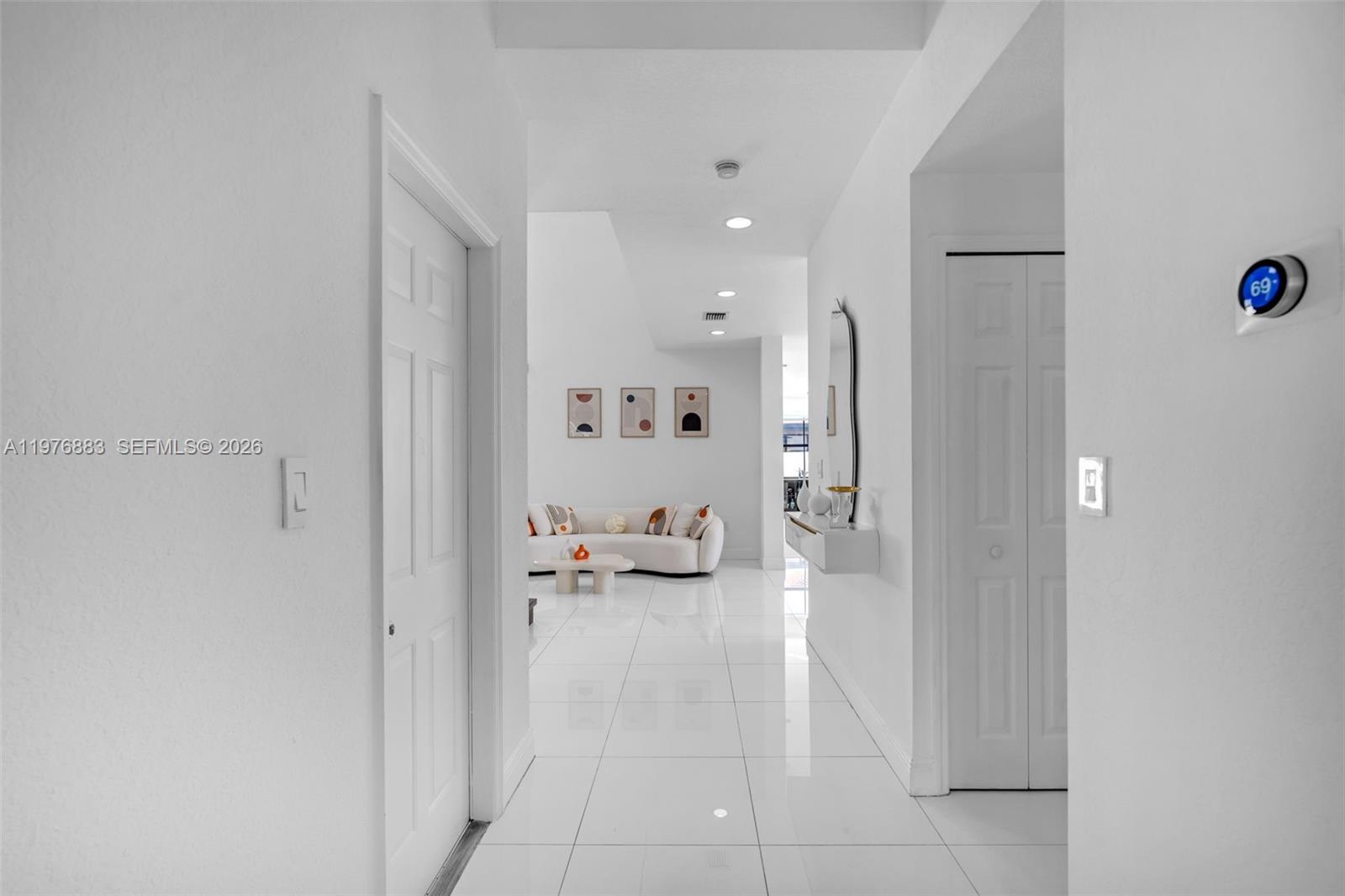 FONTAINEBLEAU WEST NORTH - Residential