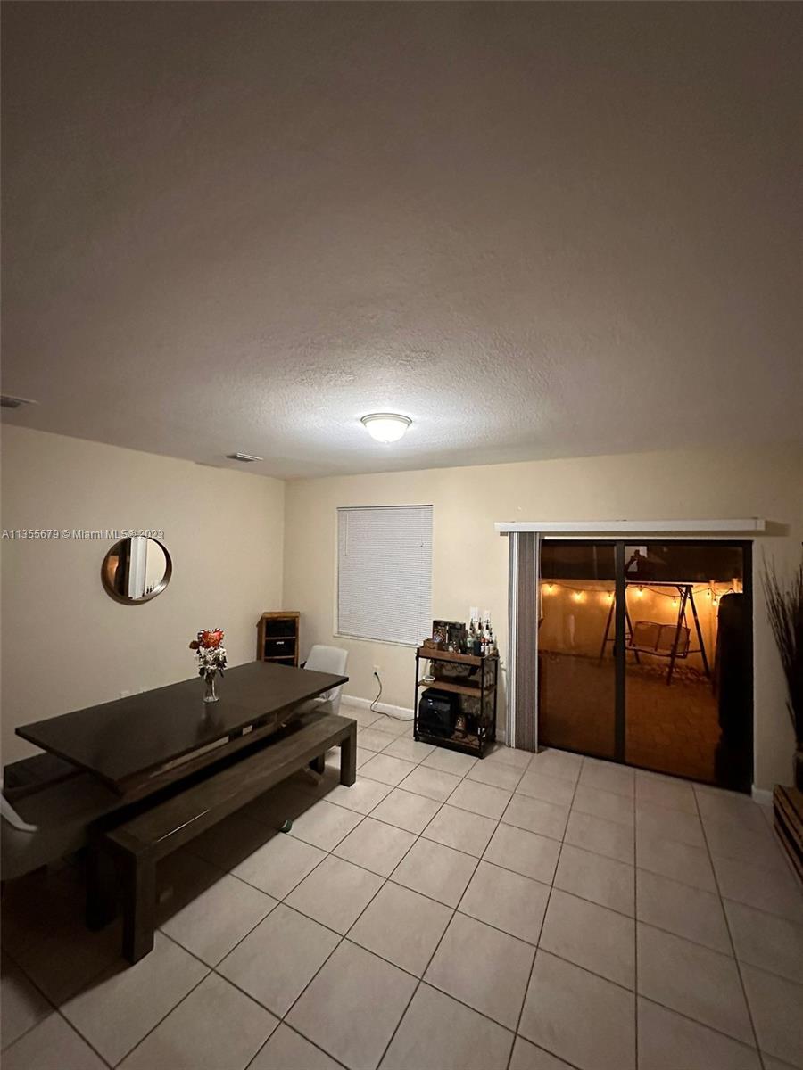 BELLAGIO VILLAS - Residential Lease