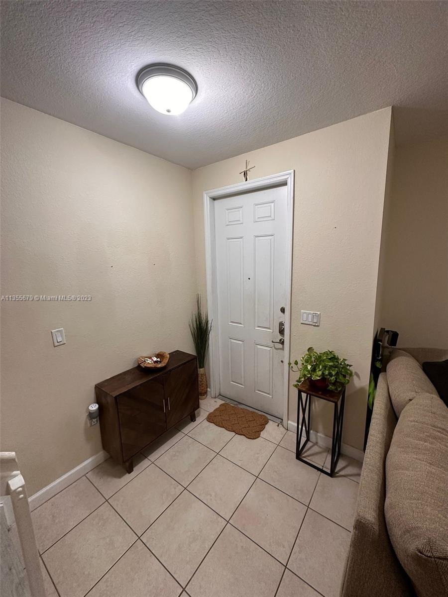 BELLAGIO VILLAS - Residential Lease