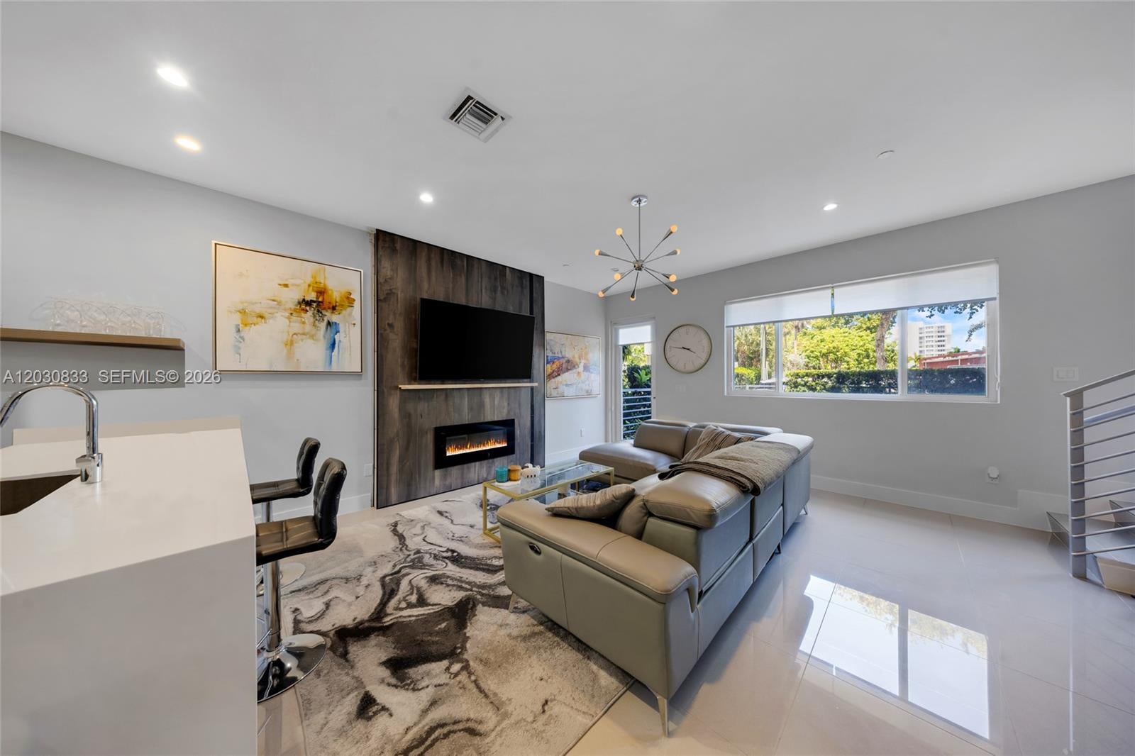 1025 NE 18th Ave 104
