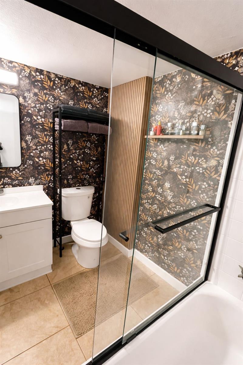 WOODSIDE APTS CONDO - Residential