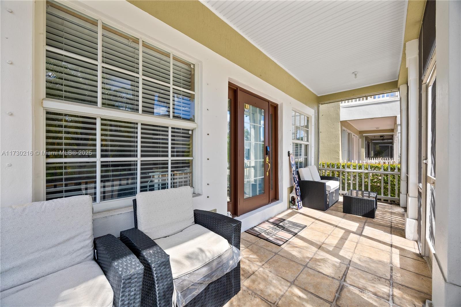 KENSINGTON MANOR - Residential